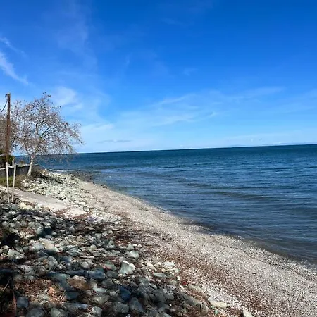 公寓 Nikol Koutsoupia