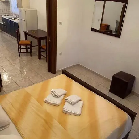 Nikol Koutsoupia Homestay