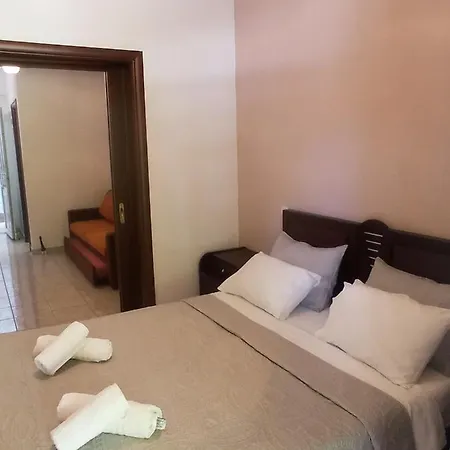 Nikol Koutsoupia Homestay Kokkino Nero
